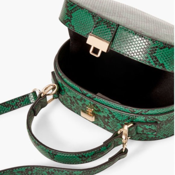 NWT Snake Green Crossbody Bag - Picture 5 of 7
